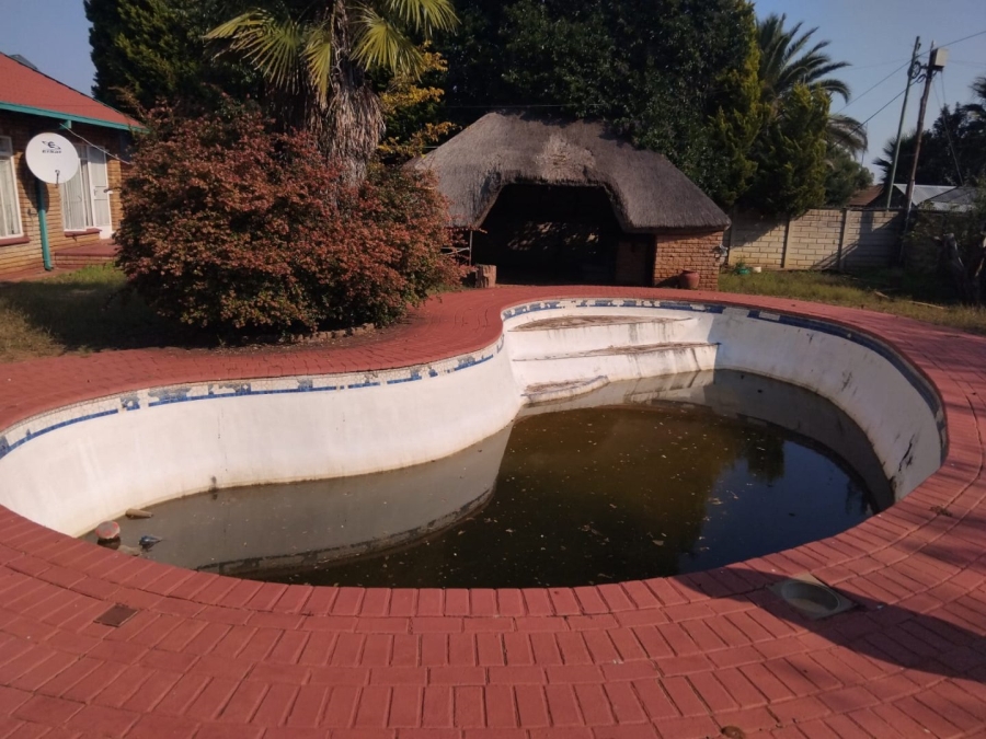 3 Bedroom Property for Sale in La Hoff North West